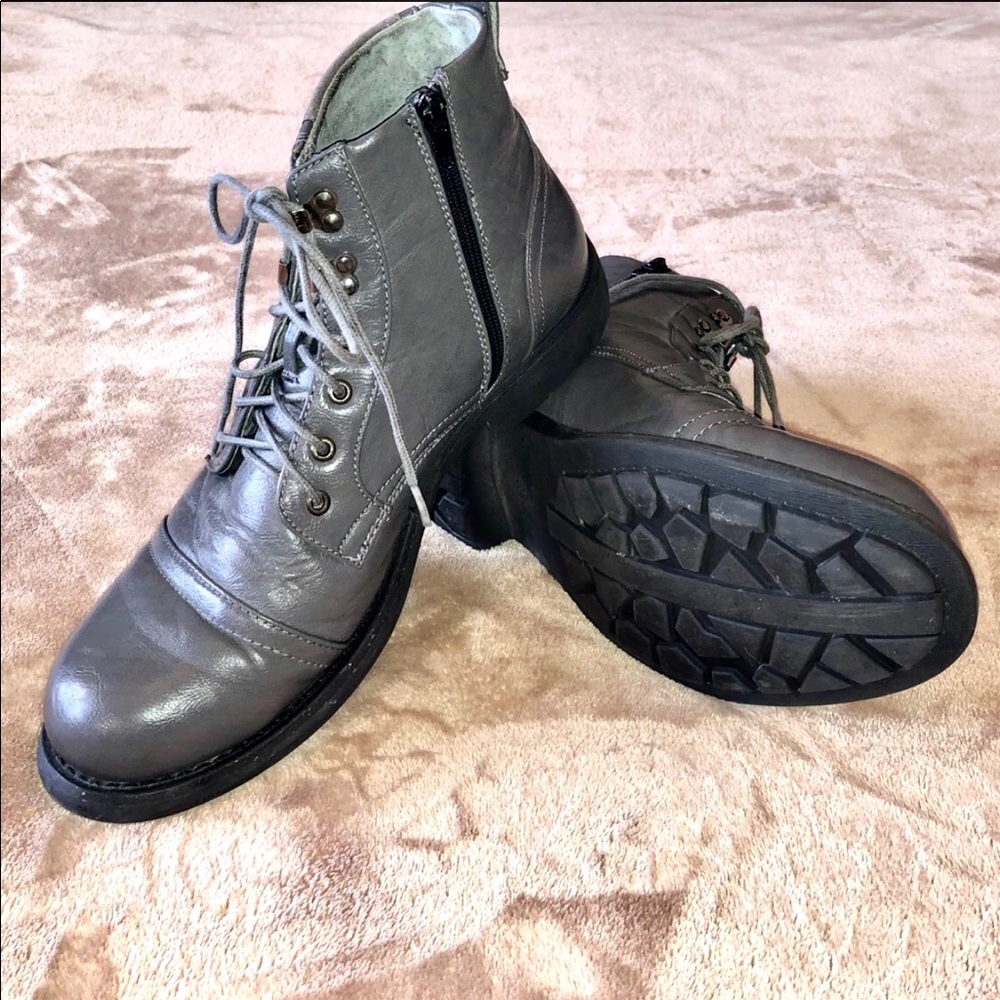MASATO TOMIOKA COMBAT BOOTS